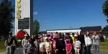 Подвиг памяти потомков сохраним!